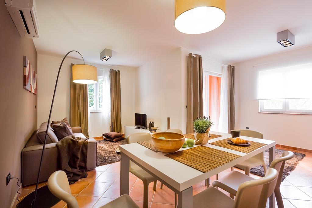 Apartments Stella Rovinjsko Selo Kamer foto